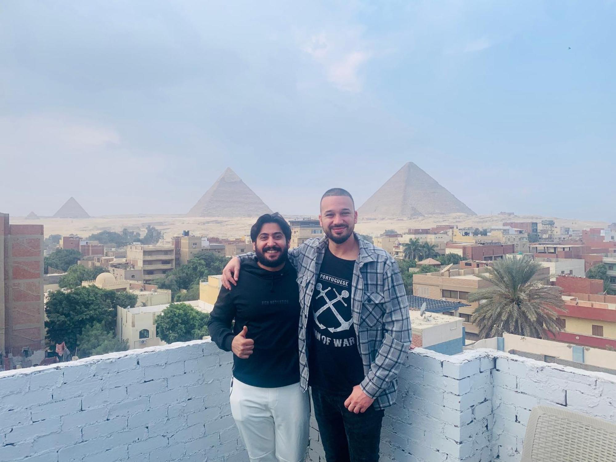 דירות קהיר Loay Pyramids View מראה חיצוני תמונה
