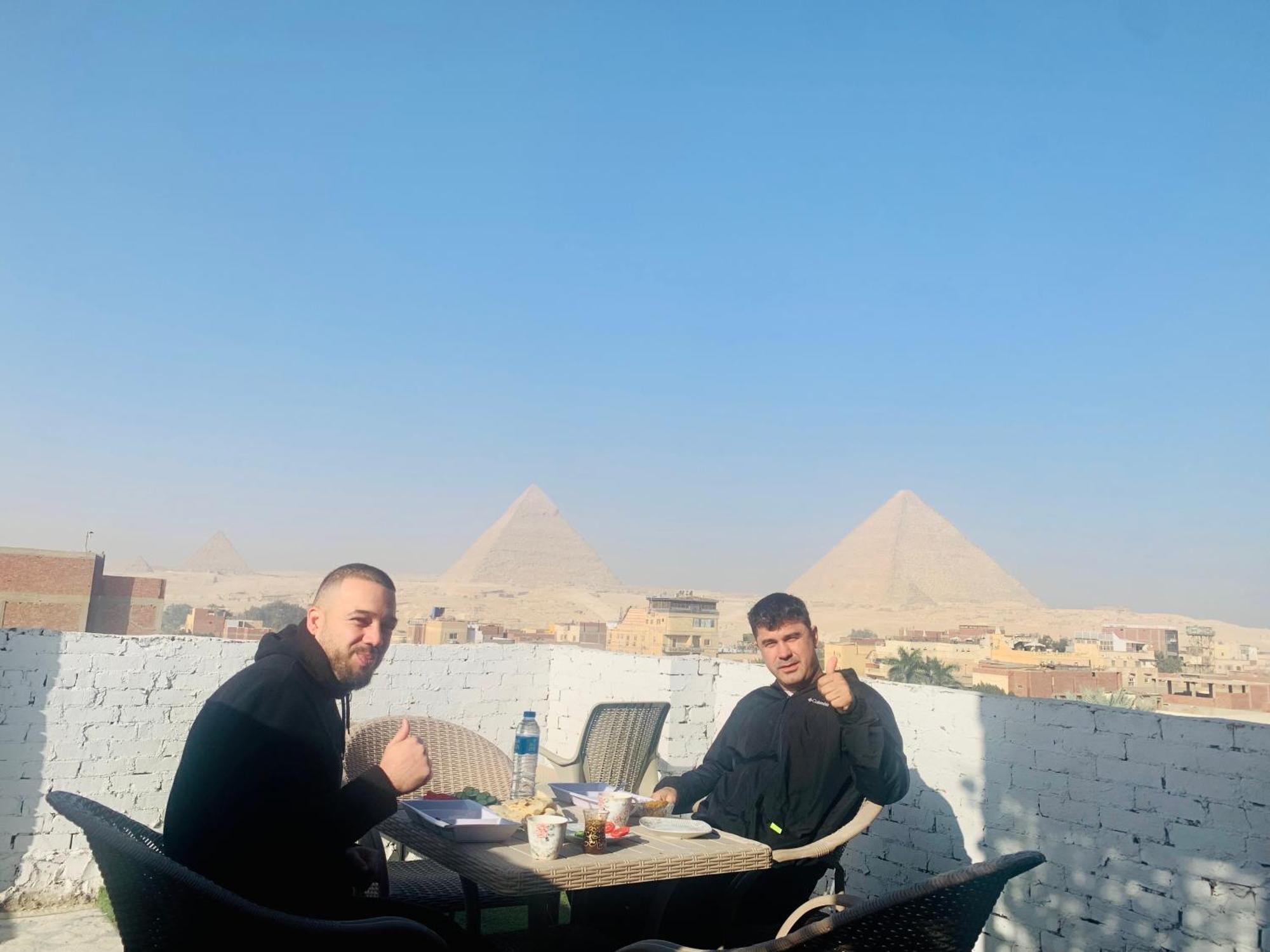 דירות קהיר Loay Pyramids View מראה חיצוני תמונה